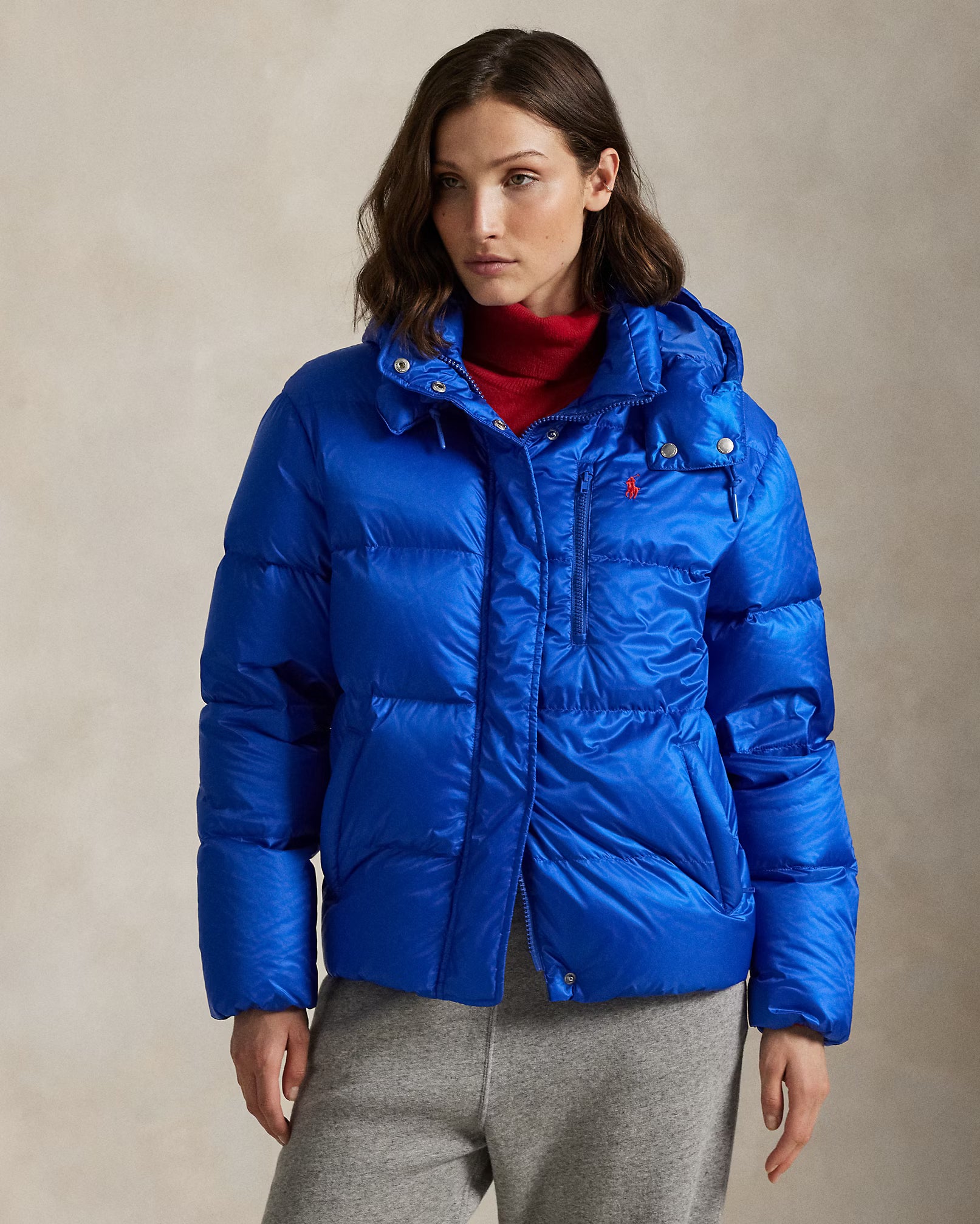 Jaqueta puffer de plumas de peso médio