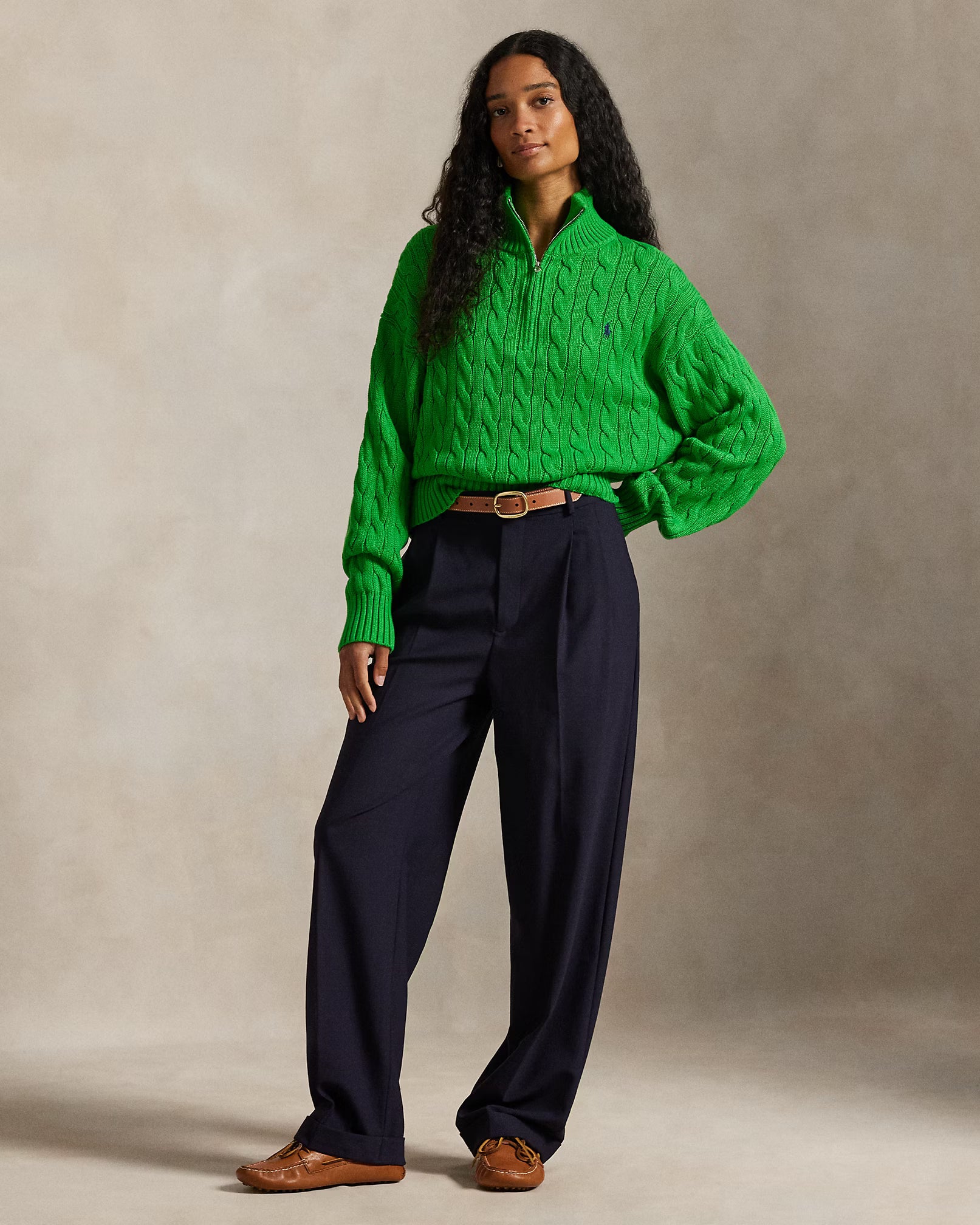 Suéter de algodão com trama trançada e zíper até o peito