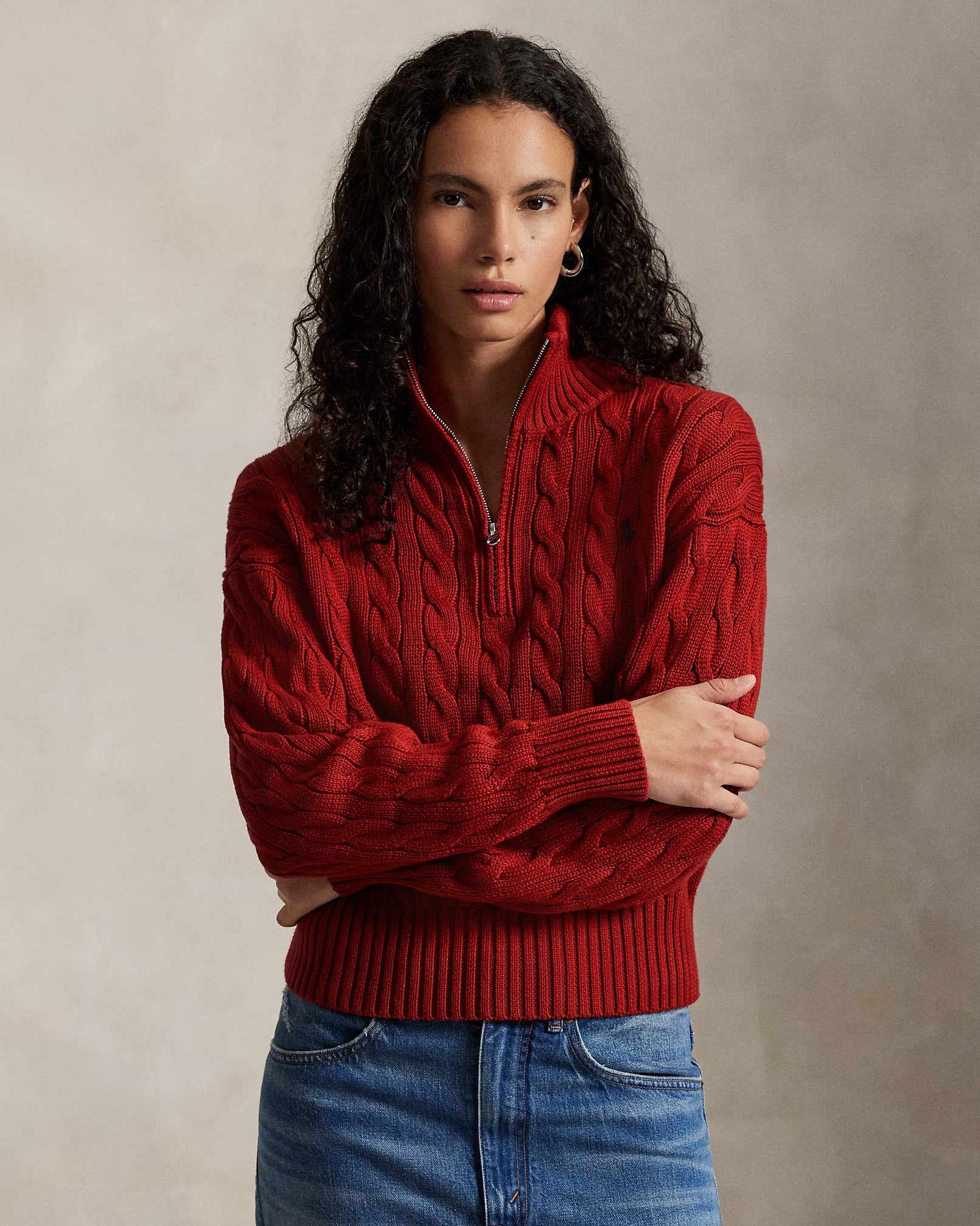 Suéter de algodão com trama trançada e zíper até o peito