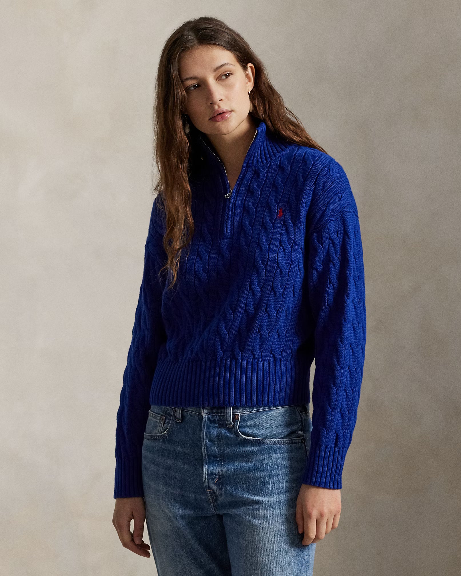 Suéter de algodão com trama trançada e zíper até o peito